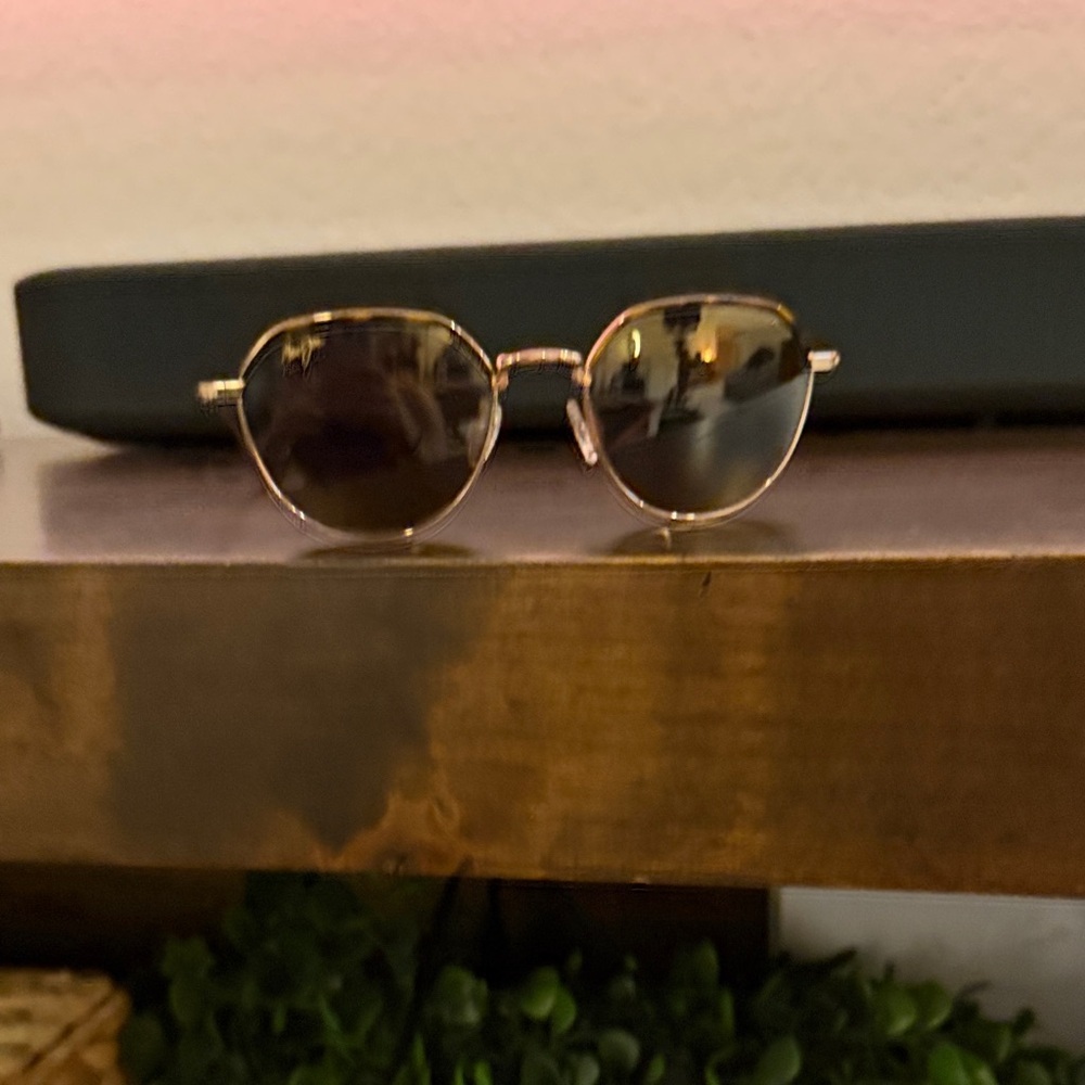 Maui Jim Island Eyes H859 16 Gold Sunglasses - Picture 4 of 5